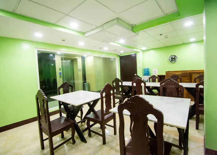 Emerald Island Hotel